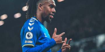 Iwobi celebrates goal against Newcastle as Everton rise from Relegation
