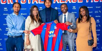 Ademola signs contract with Crystal Palace