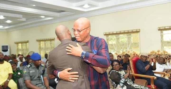 A'Ibom 2023 Guber Race: Aspirant Withdraws Ambition. Endorses Opponent